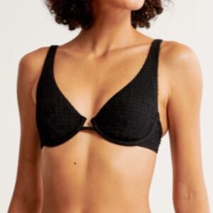 NWT ABERCROMBIE AND FITCH WOMENS SWIM BIKINI TOP ONLY UNDERWIRE SIZE MEDIUM